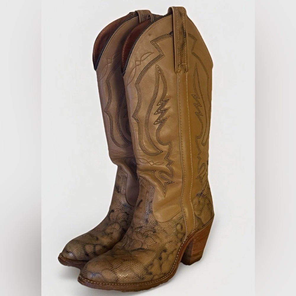 Vintage Miss Capezio Tall Western Cowboy Boots 5.5M Brown Leather - Picture 2 of 10